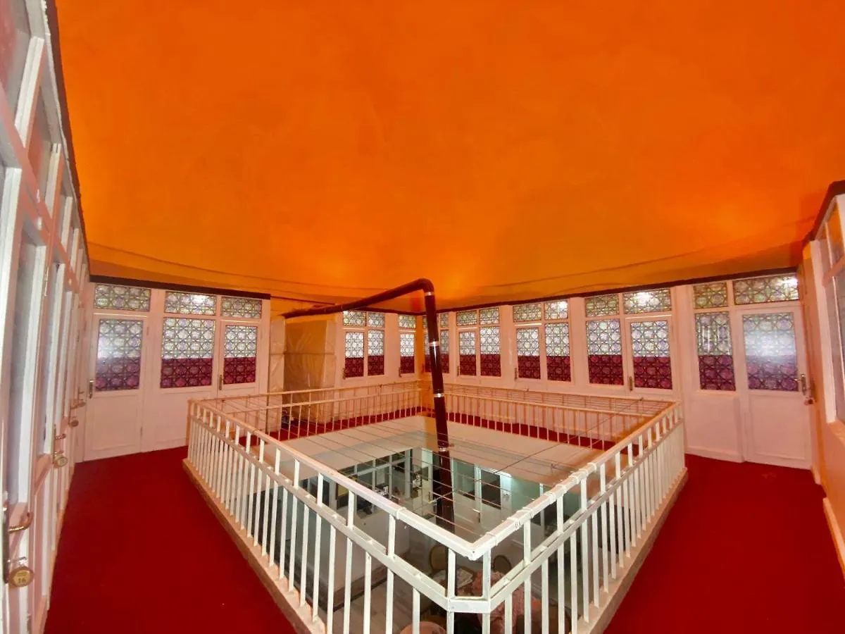 Hamam Hostel 1469 이스탄불 0*,